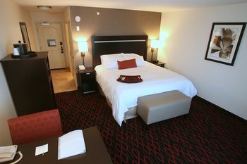 Hotel Hampton Inn & Suites By Hilton Red Deer