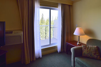 Hotel Quality Inn & Suites