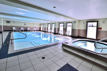 Hotel Quality Inn & Suites