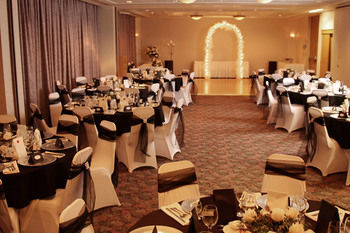 Aparthotel Cartier Place Suite Hotel