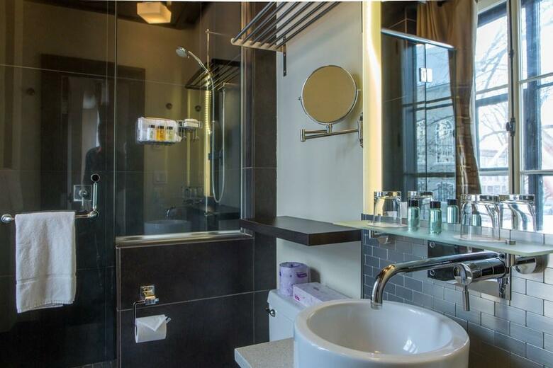Hotel H�tel Sainte-anne