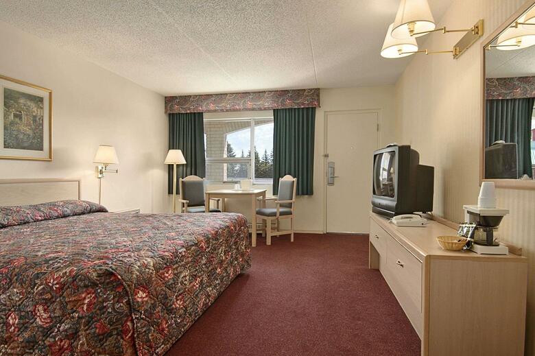 Motel Ramada Limited Calgary Northwest