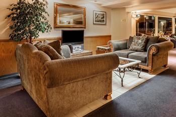 Howard Johnson Hotel - Nanaimo Harbourside