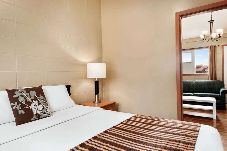 Hotel Thriftlodge Edmonton