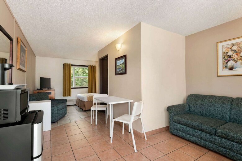 Hotel Thriftlodge Edmonton