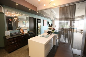 Platinum Hotel