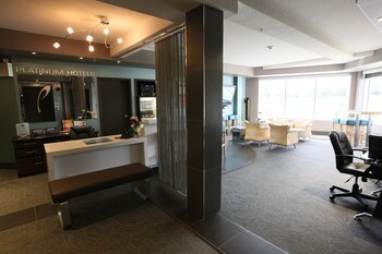 Platinum Hotel