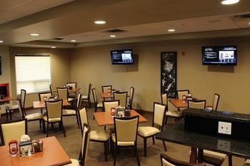 Hotel Best Western Plus Service Inn & Suites