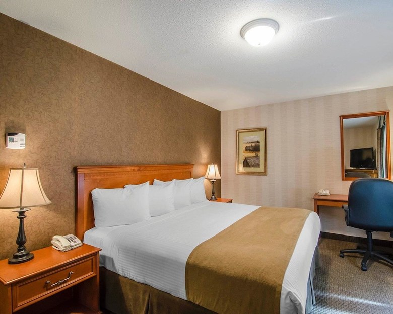 Hotel Quality Inn & Suites