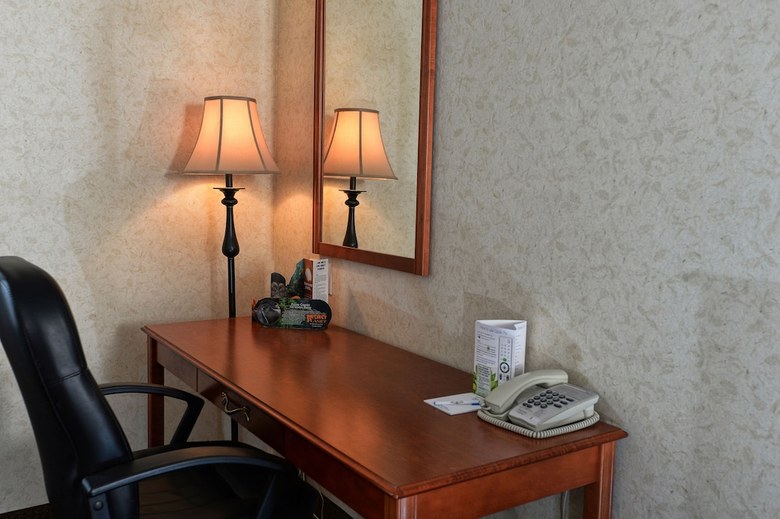 Hotel Quality Inn & Suites
