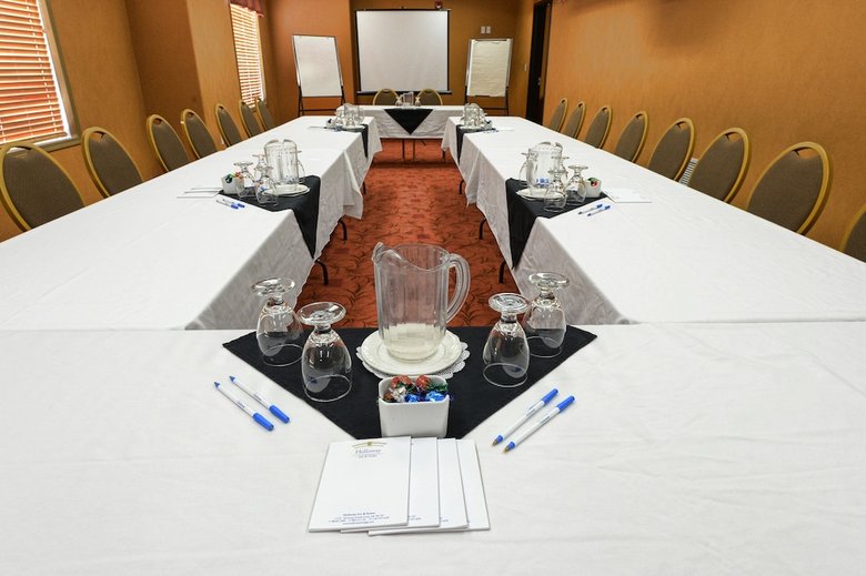 Hotel Quality Inn & Suites