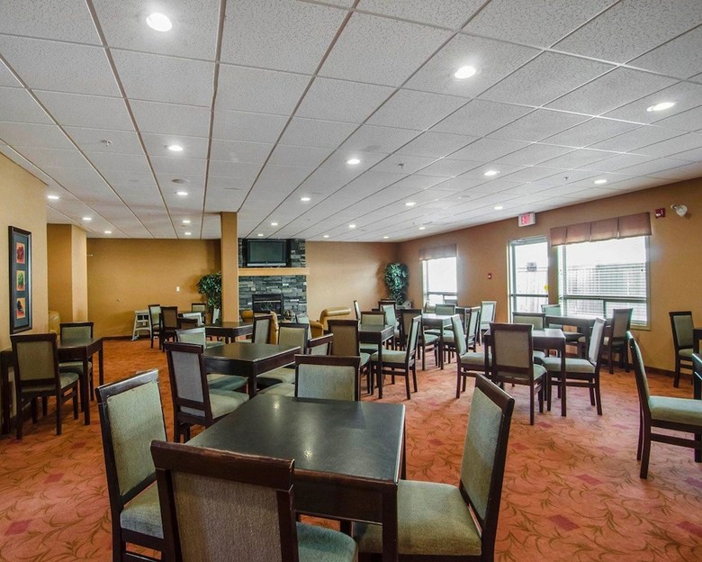 Hotel Quality Inn & Suites