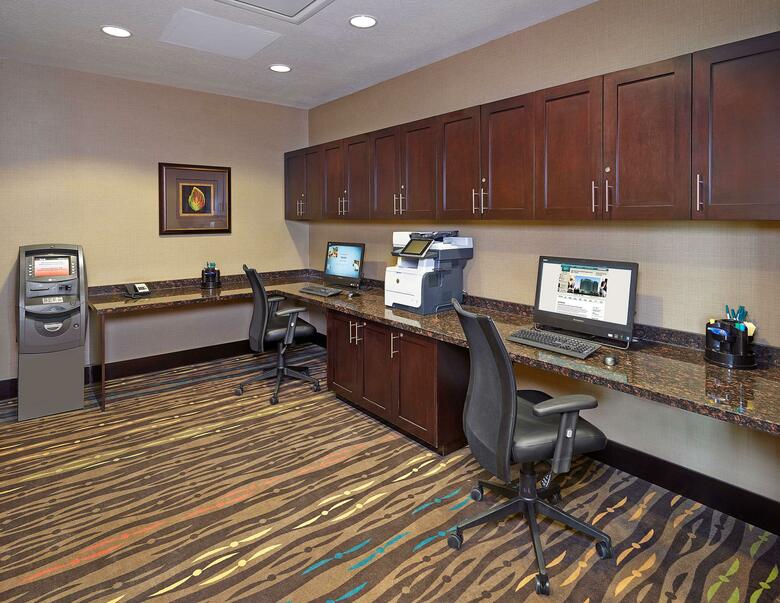 Hotel Homewood Suites By Hilton Calgary-airport, Alberta, Canada