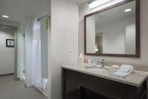 Hotel Hampton Inn & Suites By Hilton Airdrie