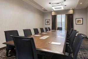 Hotel Hampton Inn & Suites By Hilton Airdrie