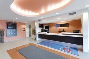 Motel 6 Brandon