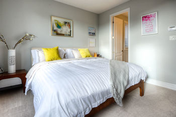 Hotel Executive Kitchener Home