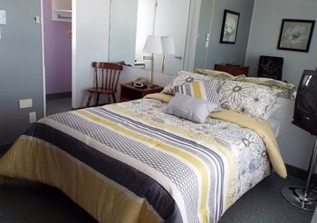 Hostal Auberge De Nos A�eux