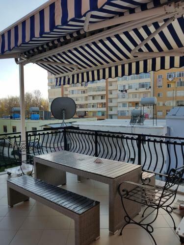 Hostal My Apartments Durres