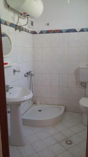 Kenos Hostel