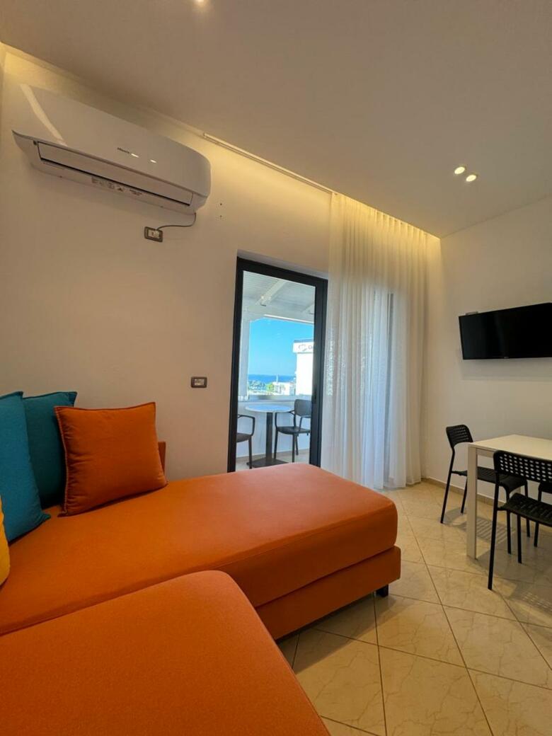 Hostal Villa White