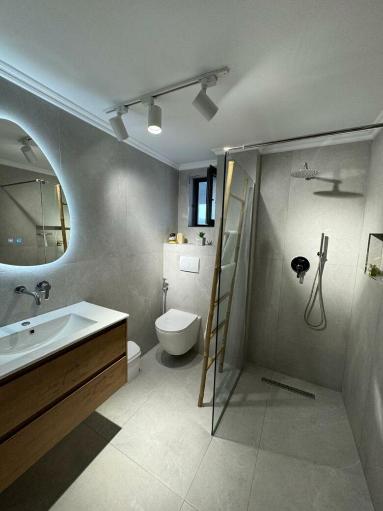 Hostal Villa White