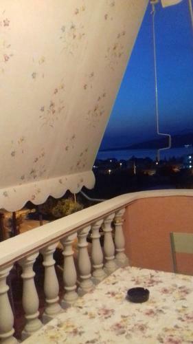 Hostal Studios Florand Sela