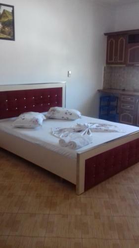 Hostal Studios Florand Sela