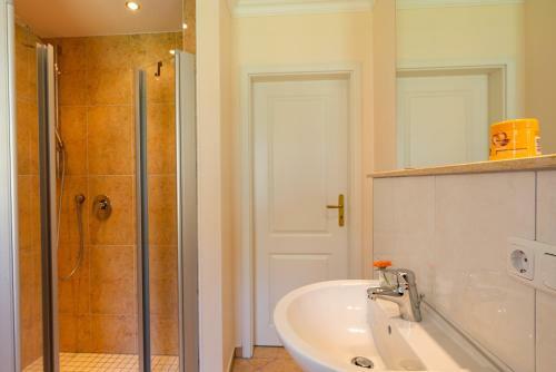 Apartamento Ferienwohnung Waldblick