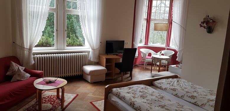 Hostal Kurvilla Am Park