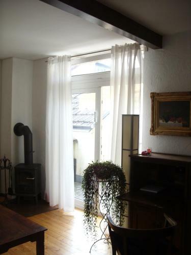 Holiday Home Kleines H�uschen Innerhalb Der Stadtmauer