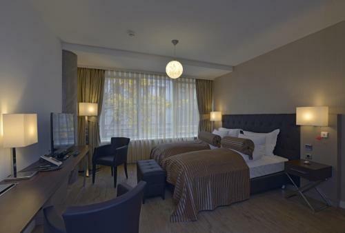 Hotel Vier Jahreszeiten Berlin City