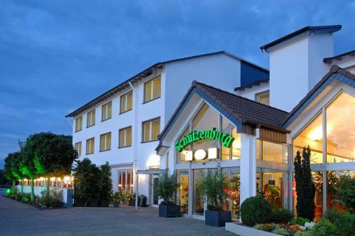 Hotel Sch�tzenburg