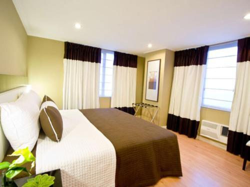 Hotel Astoria Plaza
