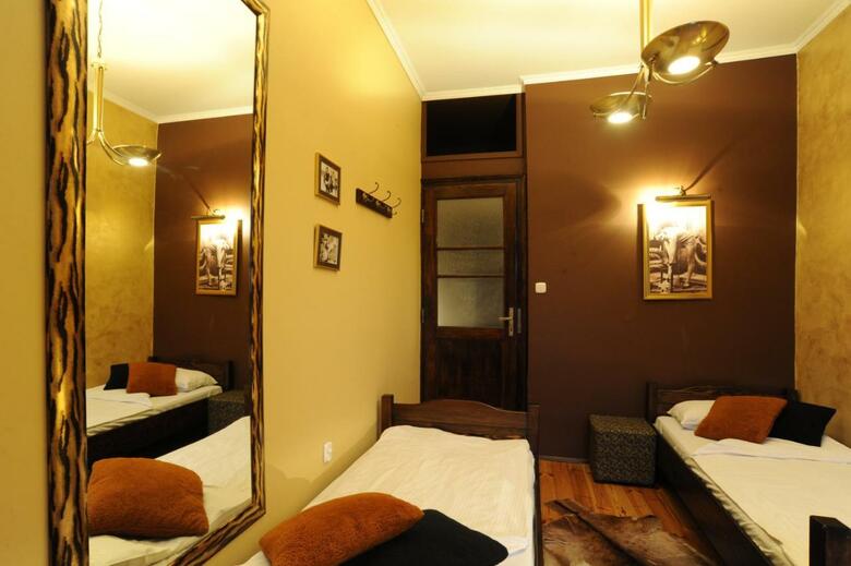 Hotel Hostel Deco