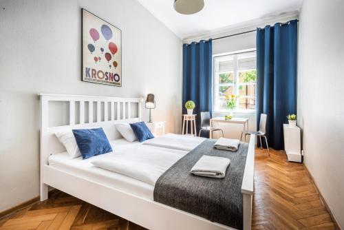 Flamingo Hostel