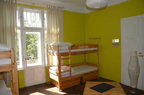 Old Walls Hostel