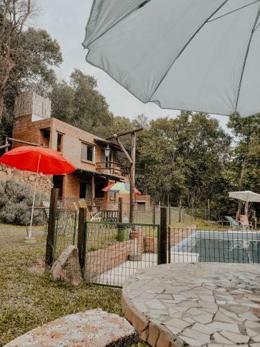 Lodge Acasi - Caba�as De Descanso