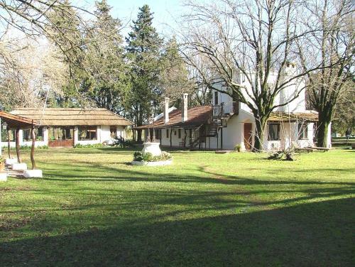 Hotel Estancia La Cinacina