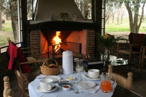 Hotel Estancia La Cinacina