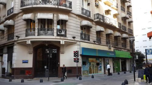 S&t Apartments
