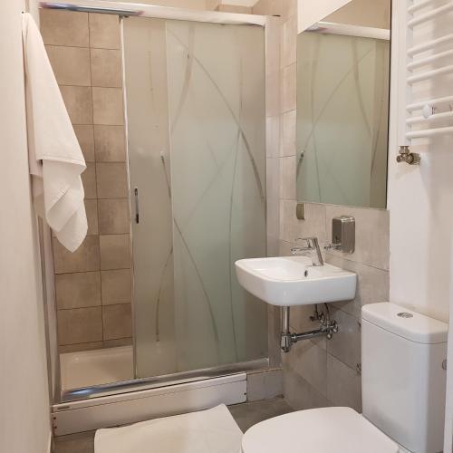 Oki Doki Hostel