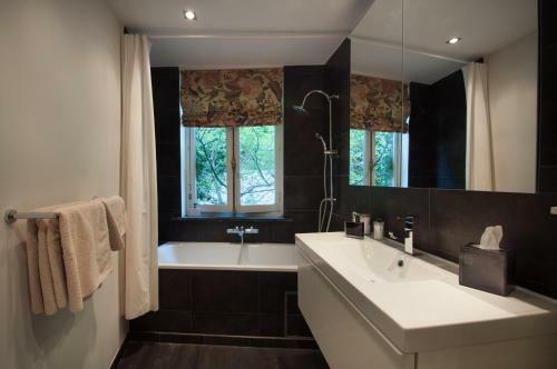 Apartamento Be And Be Sablon 11