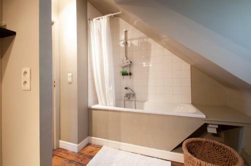 Apartamento Be And Be Sablon 11