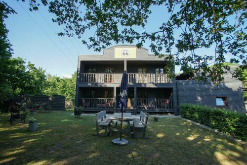 Hostal Guest House Western-city