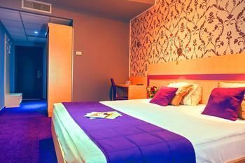 Trianon Hotel