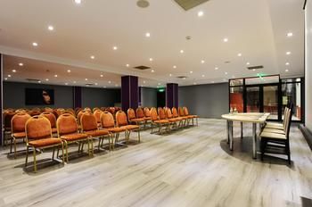 Trianon Hotel
