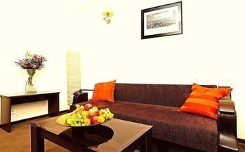 Trianon Hotel