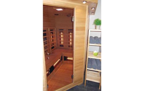 Holiday Home Poperinge With Sauna I
