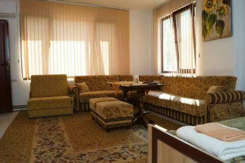 Hostal Guest House Perla